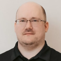 Dustin Bruzenak