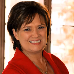 Lynn Pasquerella