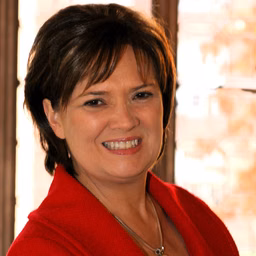 Lynn Pasquerella