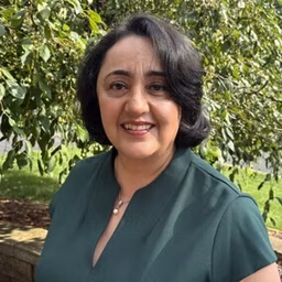 Mozhdeh K